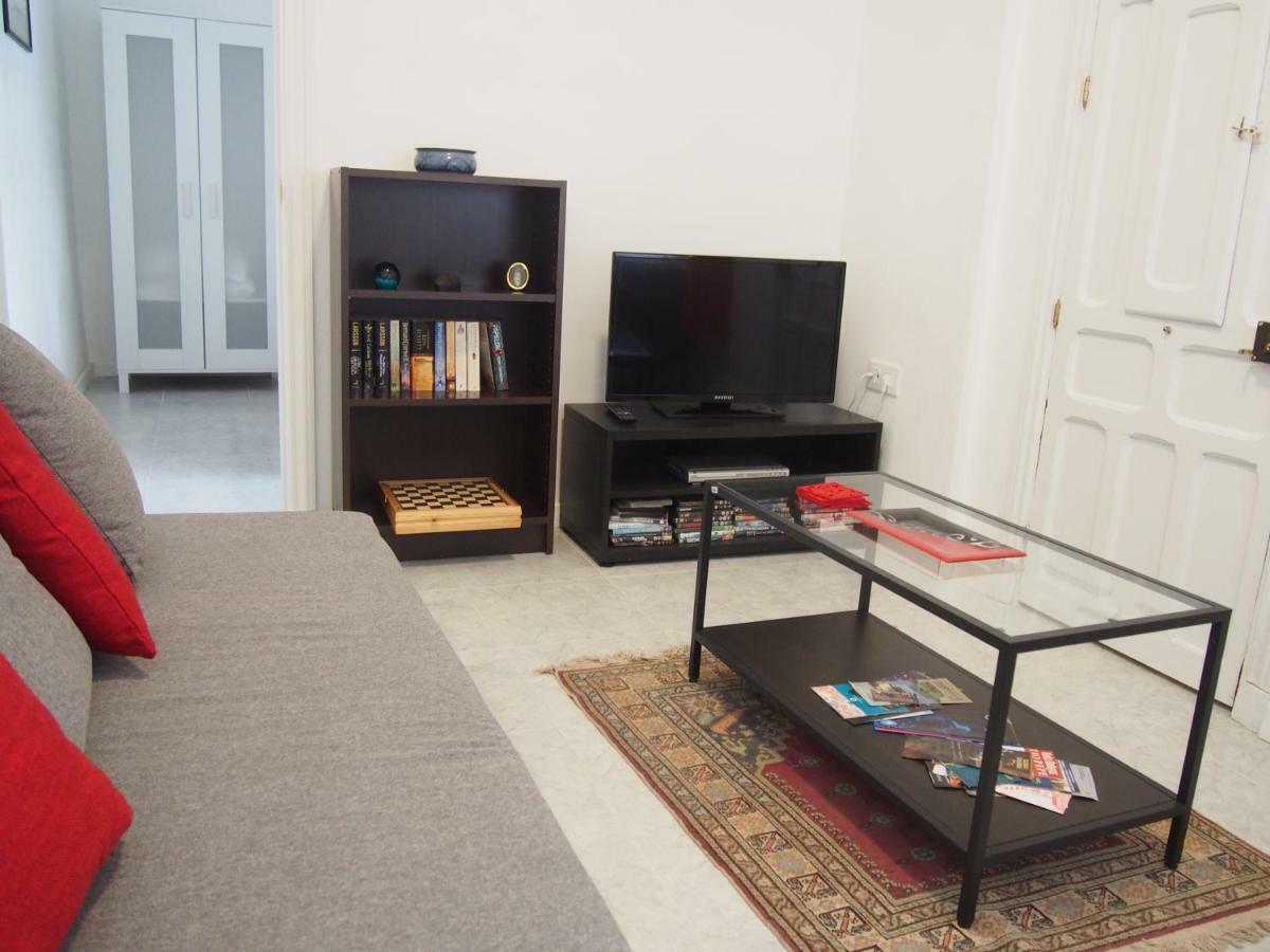 Casa Valientes B - Free Private Parking, Patio, Wifi & Ac Jerez de la Frontera Exterior foto